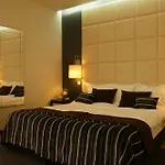 Hotel Your & 4*