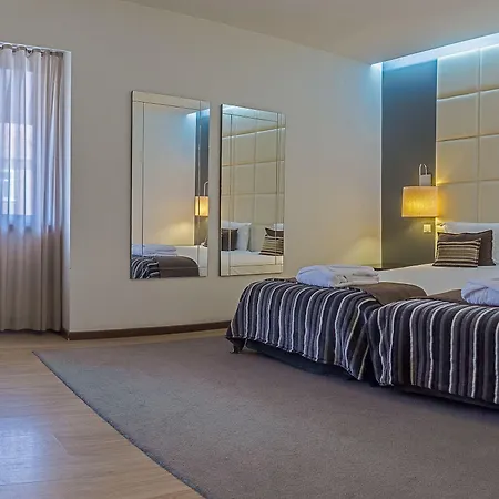 Your & Hotell Alcobaça