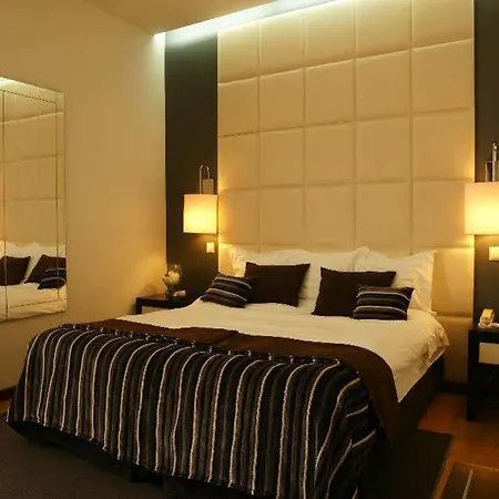 Your & Hotell 4*