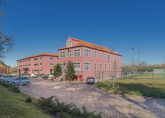 Your & Hotel Alcobaça