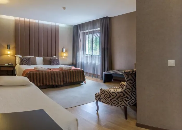 Your & Hotel Alcobaça